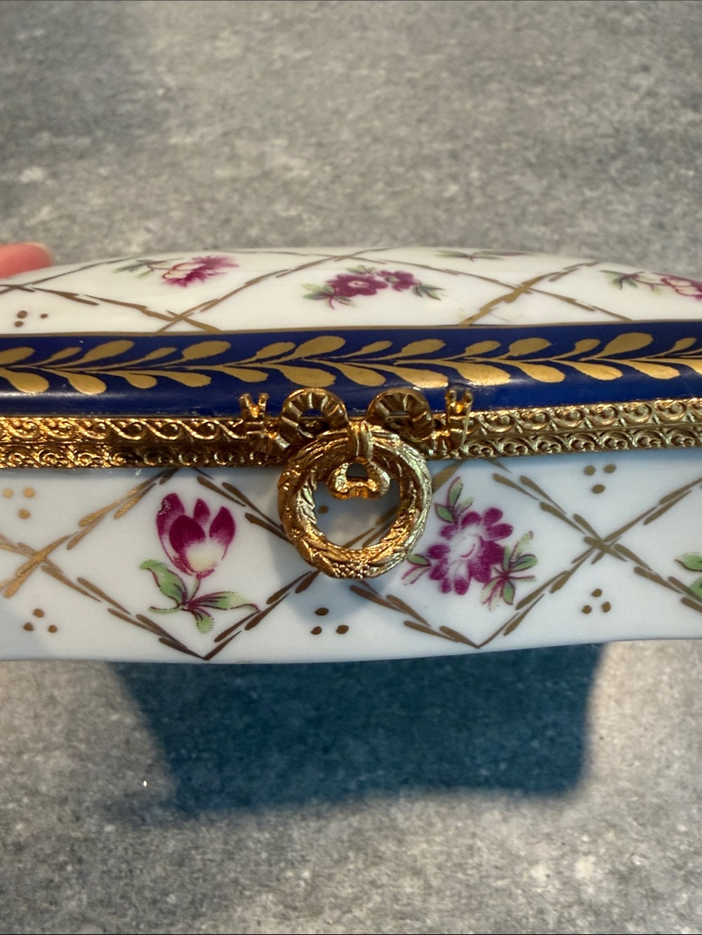 Limoges FraPorcelain Floral Trinket Box with Gold Accents - White, Cobalt & Pink - Picture 4 of 6